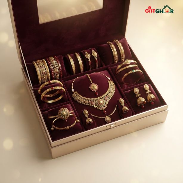 চুড়ি ও ট্র্যাডিশনাল বাংলা অলঙ্কার সেট